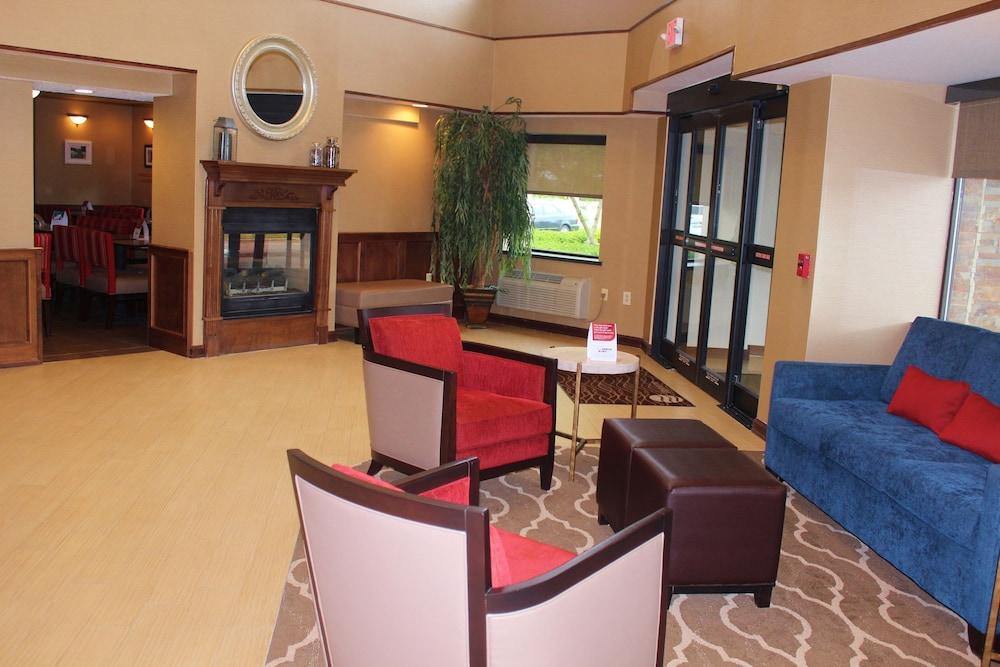 Comfort Inn & Suites West Springfield Zewnętrze zdjęcie