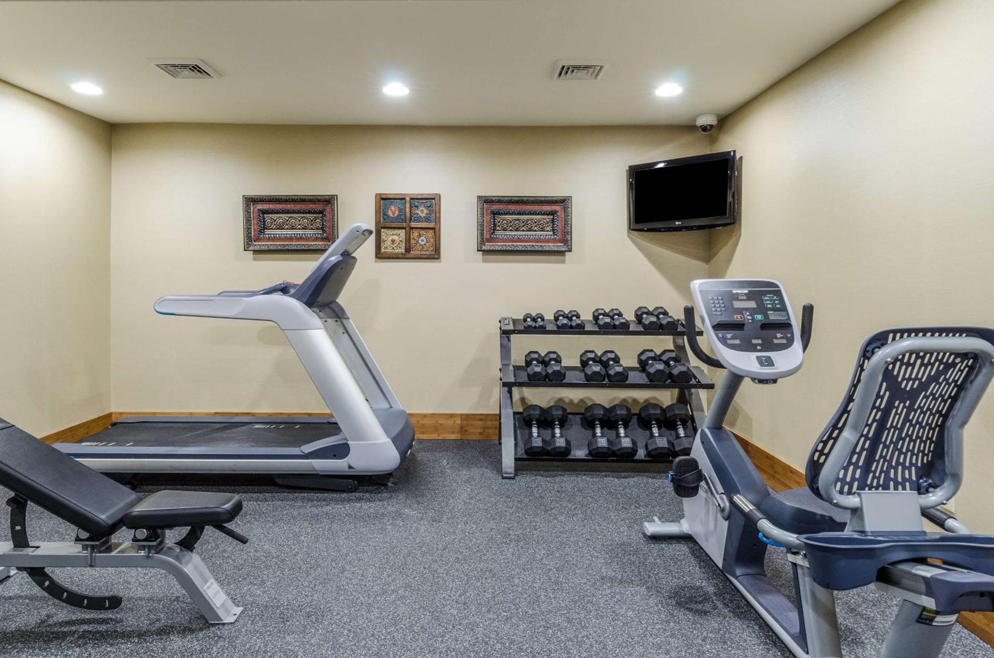 Comfort Inn & Suites West Springfield Zewnętrze zdjęcie
