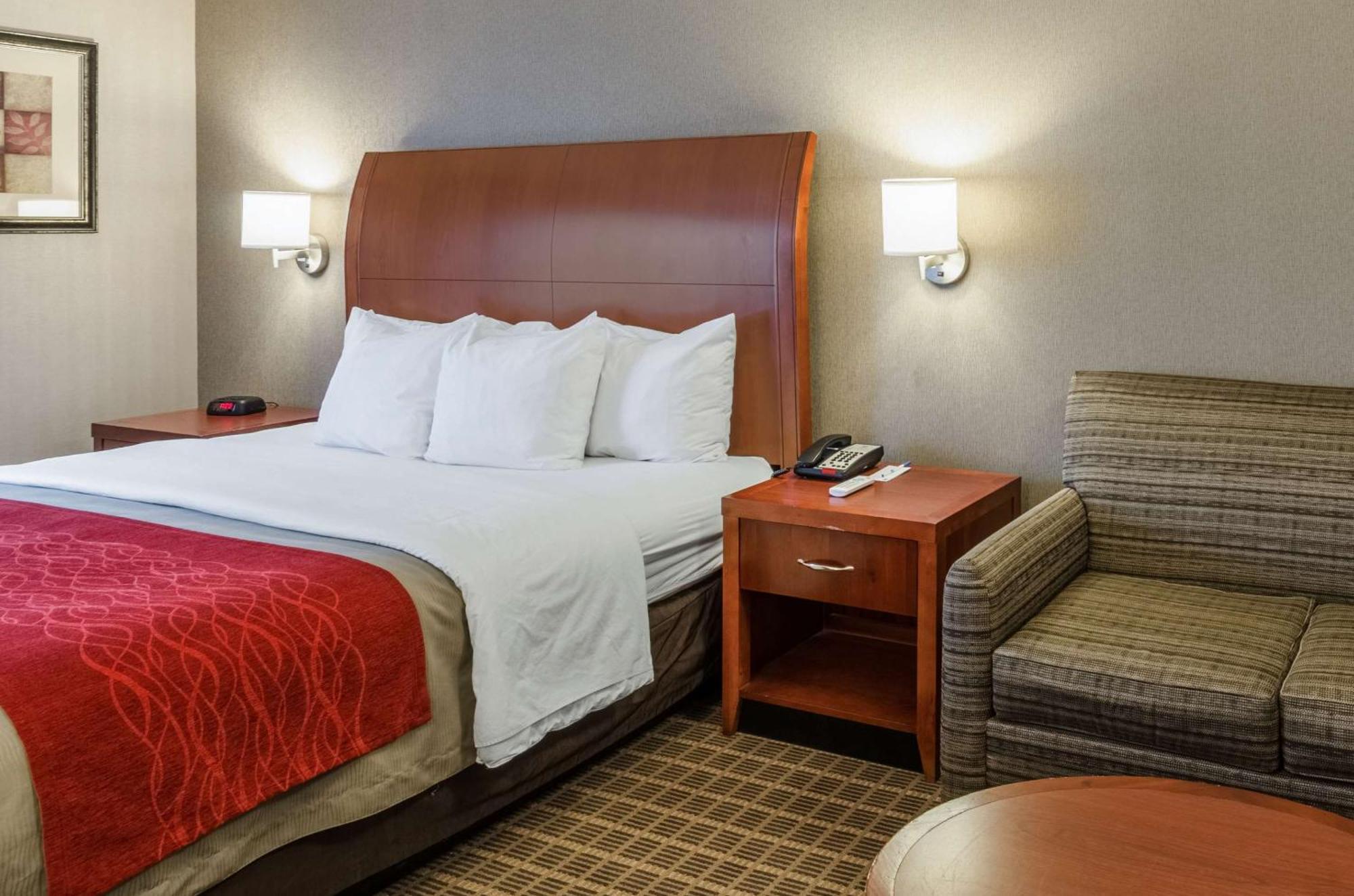 Comfort Inn & Suites West Springfield Zewnętrze zdjęcie