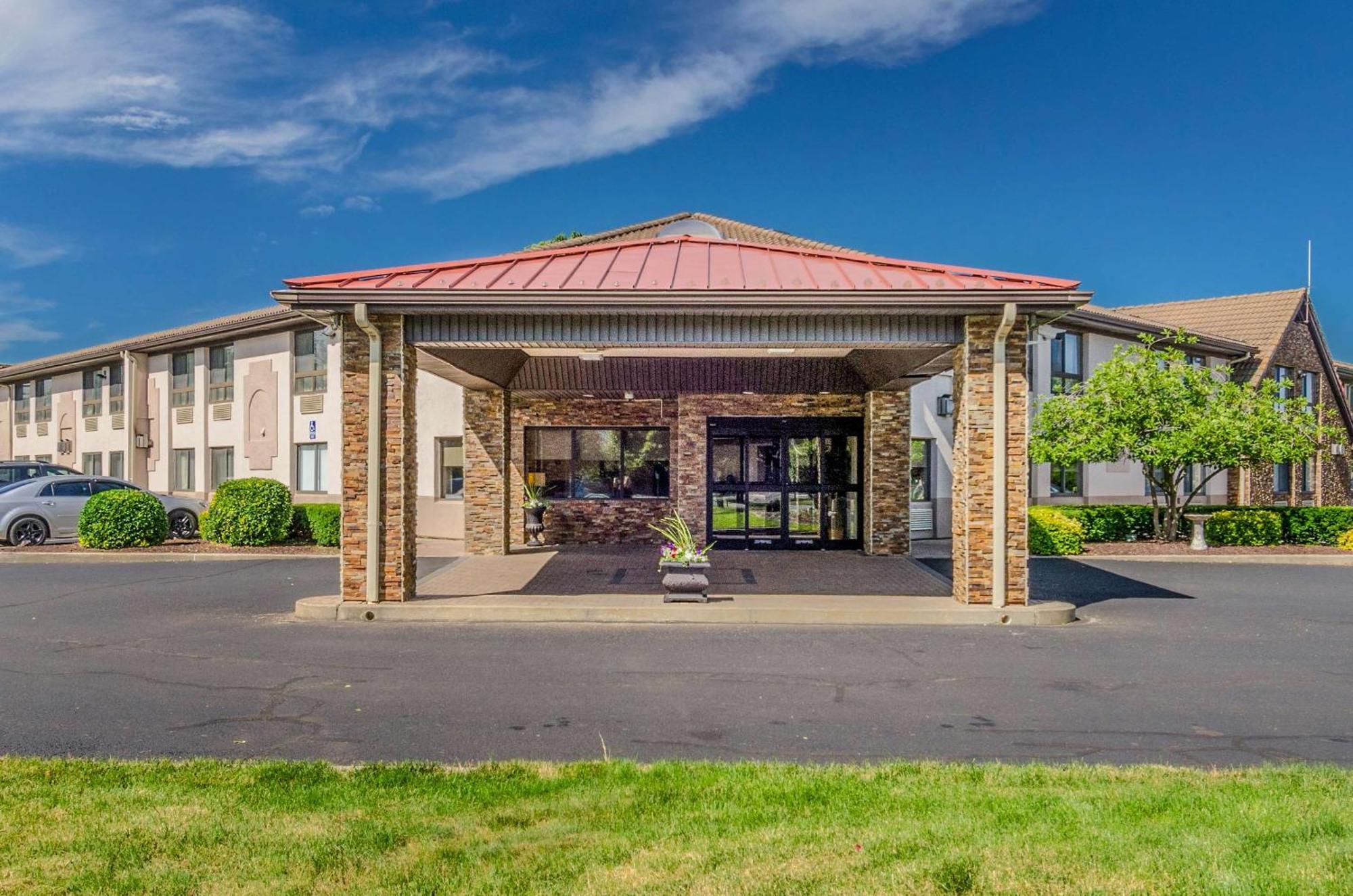Comfort Inn & Suites West Springfield Zewnętrze zdjęcie