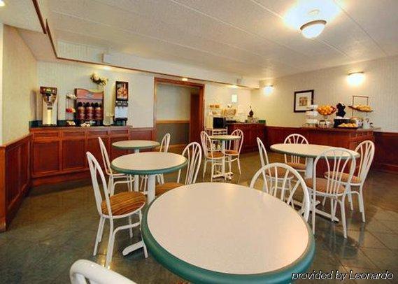 Comfort Inn & Suites West Springfield Zewnętrze zdjęcie