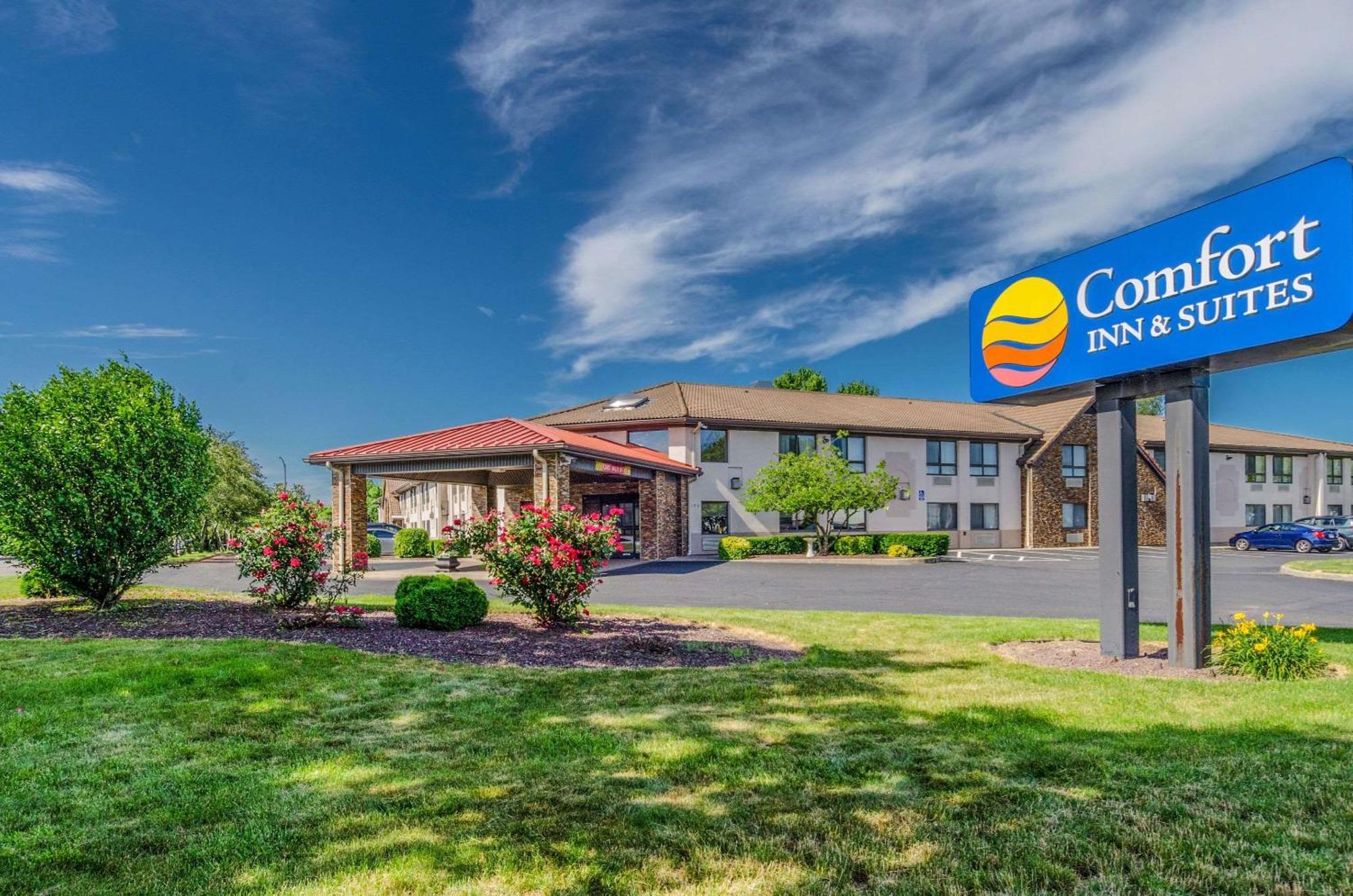 Comfort Inn & Suites West Springfield Zewnętrze zdjęcie