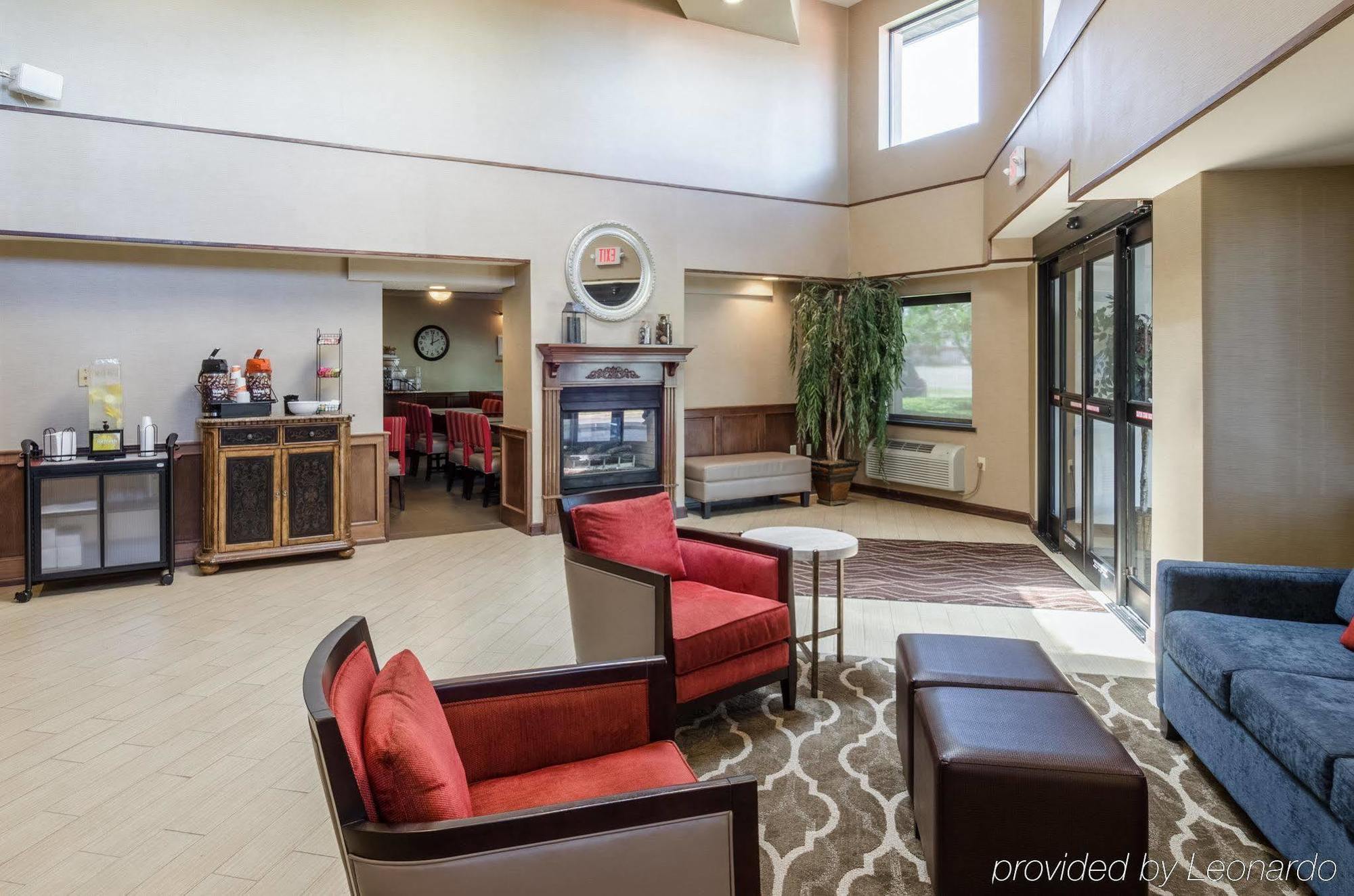Comfort Inn & Suites West Springfield Zewnętrze zdjęcie