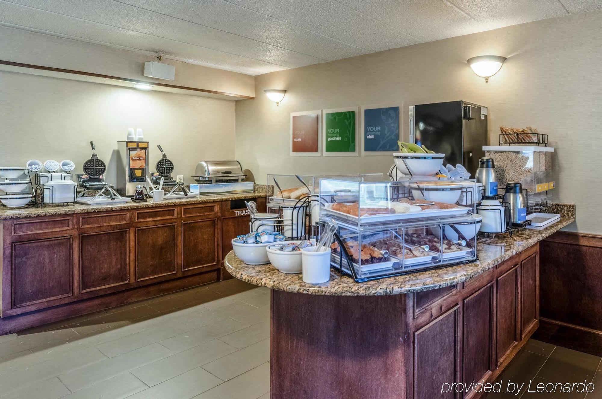Comfort Inn & Suites West Springfield Zewnętrze zdjęcie