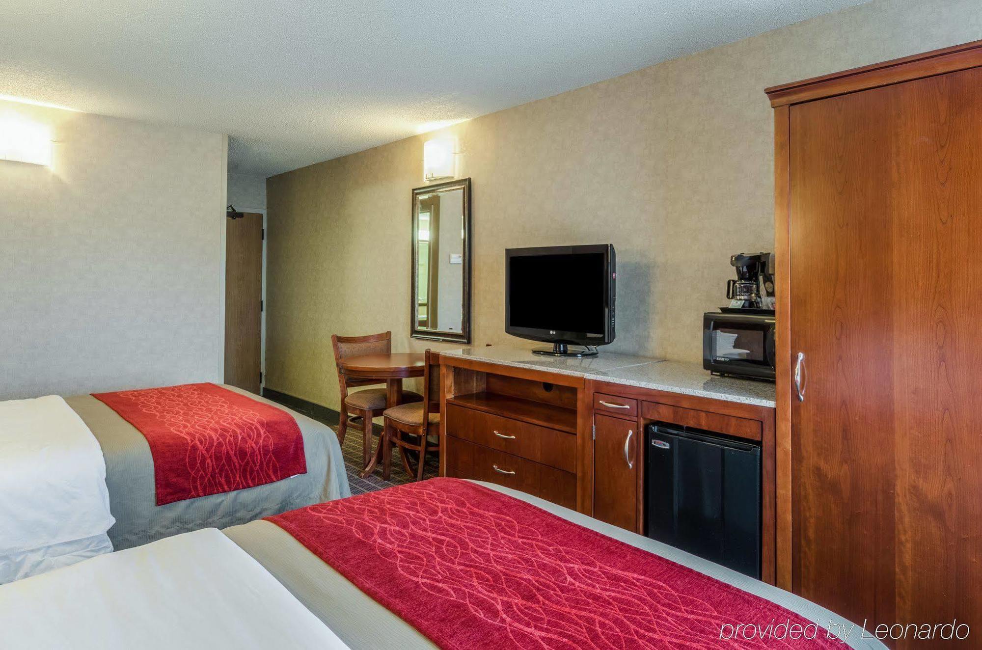 Comfort Inn & Suites West Springfield Zewnętrze zdjęcie