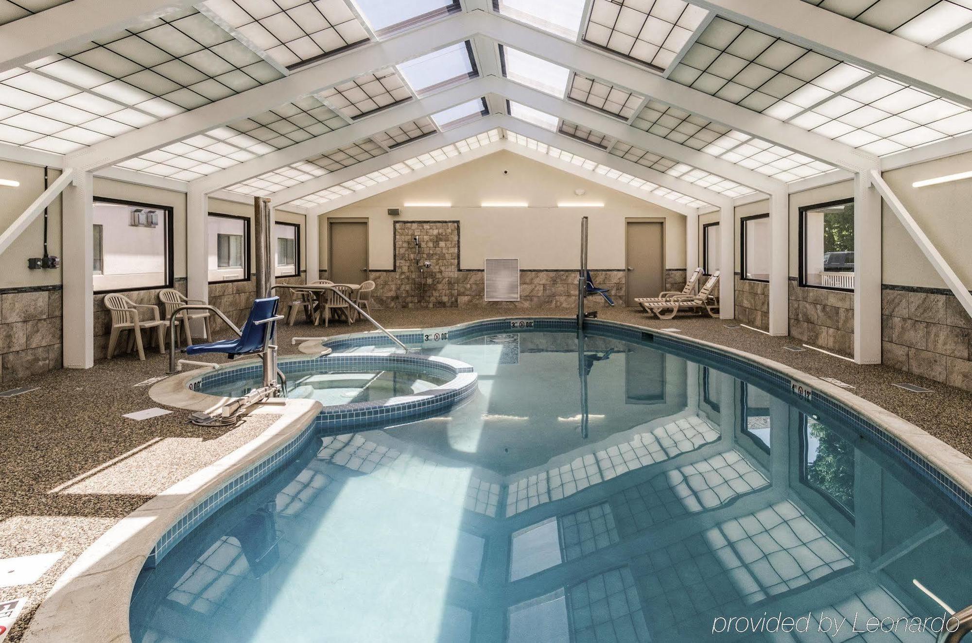 Comfort Inn & Suites West Springfield Zewnętrze zdjęcie